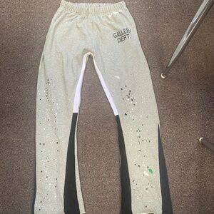 Gallery dept. sweats